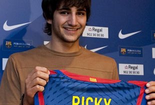 Confirmed: Ricky Rubio Signs With Barca