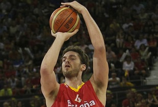 Spain Destroys Lithuania in Friendly Game 90-78