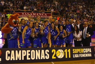 Perfumerías Avenida Wins 2011 LF Super Cup 77-65 Over Rivas