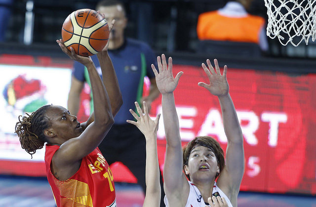 Spain Charges Into World Cup With Easy Victory Over Japan 74-50